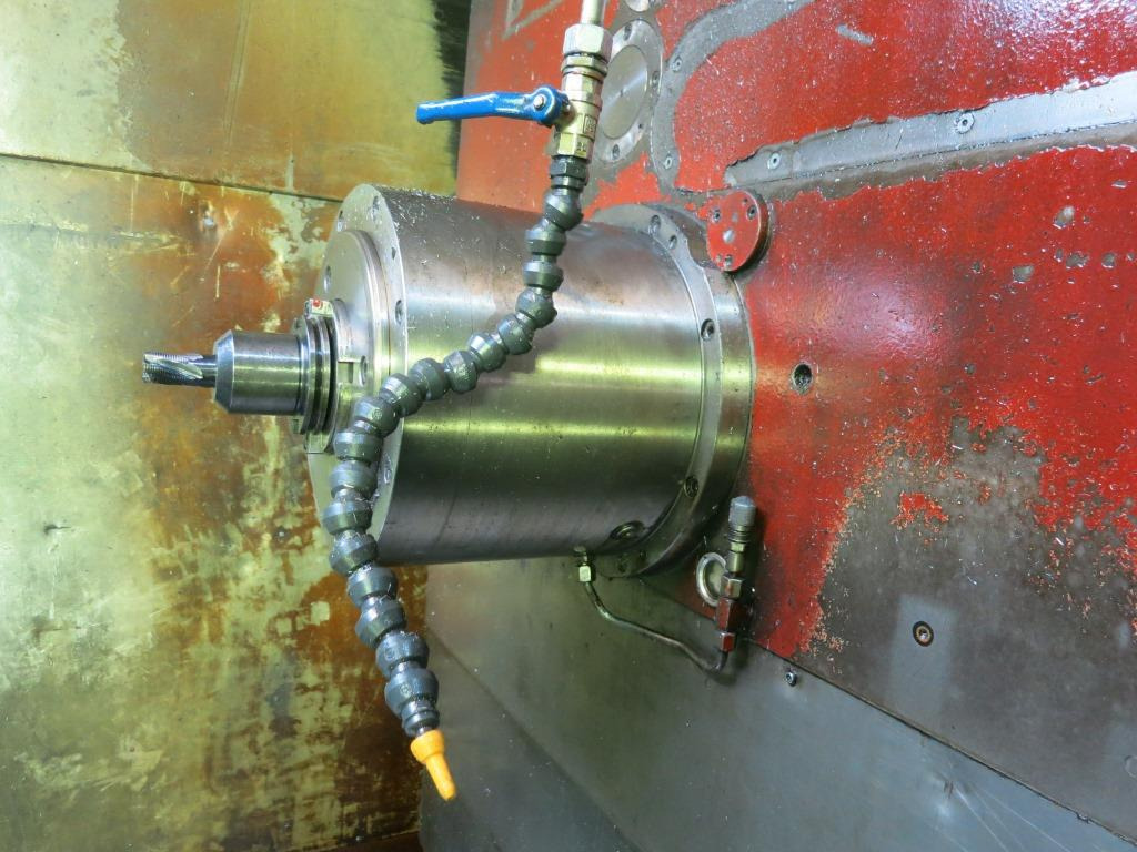 SCHARMANN Solon 4 - CNC megmunkáló központ: 3 kép. SCHARMANN Solon 4 - CNC megmunkáló központ: 3 kép.