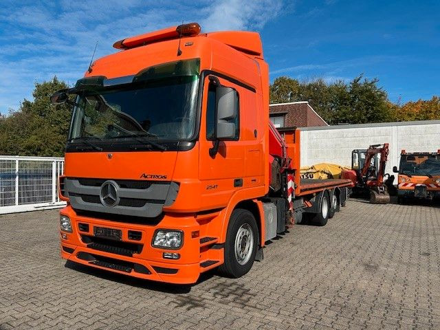Mercedes-Benz 2541 Actros Plattform + FASSI Kran 6X2 - Darus autó: 1 kép. Mercedes-Benz 2541 Actros Plattform + FASSI Kran 6X2 - Darus autó: 1 kép.