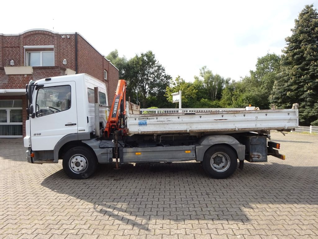Mercedes-Benz 818 Atego MEILLER 3Skipper + Terex 36.2 Kran 4x2 - Billenőplatós kisteherautó: 3 kép. Mercedes-Benz 818 Atego MEILLER 3Skipper + Terex 36.2 Kran 4x2 - Billenőplatós kisteherautó: 3 kép.