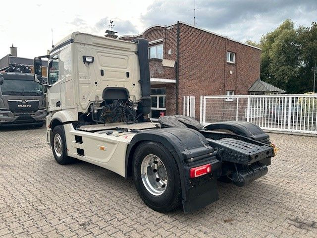 Mercedes-Benz 1848 Actros SZM mit Kipperpumpe 4x im Bestand - Nyergesvontató: 4 kép. Mercedes-Benz 1848 Actros SZM mit Kipperpumpe 4x im Bestand - Nyergesvontató: 4 kép.