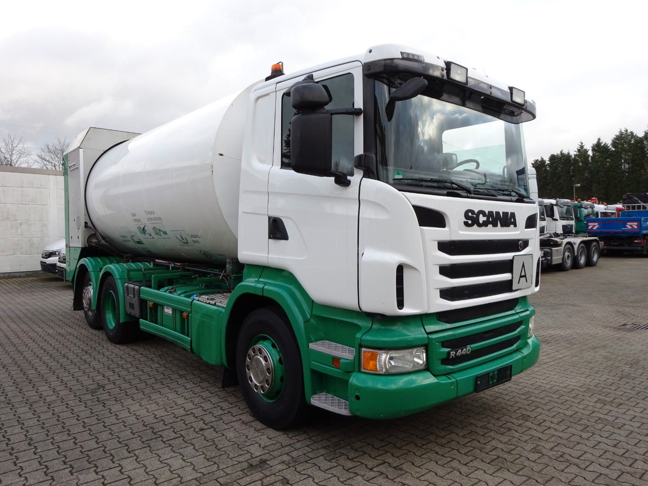 Scania R440 mit FAUN ROTOPRESS 521 L Euro 6 Scania R440 mit FAUN ROTOPRESS 521 L Euro 6 - Szemetesautó: 4 kép. Scania R440 mit FAUN ROTOPRESS 521 L Euro 6 Scania R440 mit FAUN ROTOPRESS 521 L Euro 6 - Szemetesautó: 4 kép.
