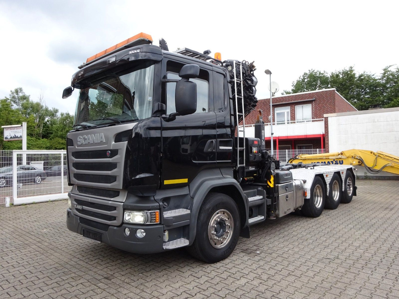 Scania R490 Abroller + HIAB 302E-6 Bj.2021 !Kran TRIDEM Scania R490 Abroller + HIAB 302E-6 Bj.2021 !Kran TRIDEM - Darus autó, Horgos rakodó teherautó: 4 kép. Scania R490 Abroller + HIAB 302E-6 Bj.2021 !Kran TRIDEM Scania R490 Abroller + HIAB 302E-6 Bj.2021 !Kran TRIDEM - Darus autó, Horgos rakodó teherautó: 4 kép.