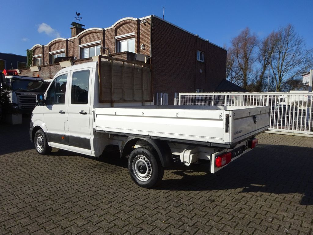 Volkswagen Crafter Pritsche 35 DOKA mittellang FWD - Platós kisteherautó: 3 kép. Volkswagen Crafter Pritsche 35 DOKA mittellang FWD - Platós kisteherautó: 3 kép.