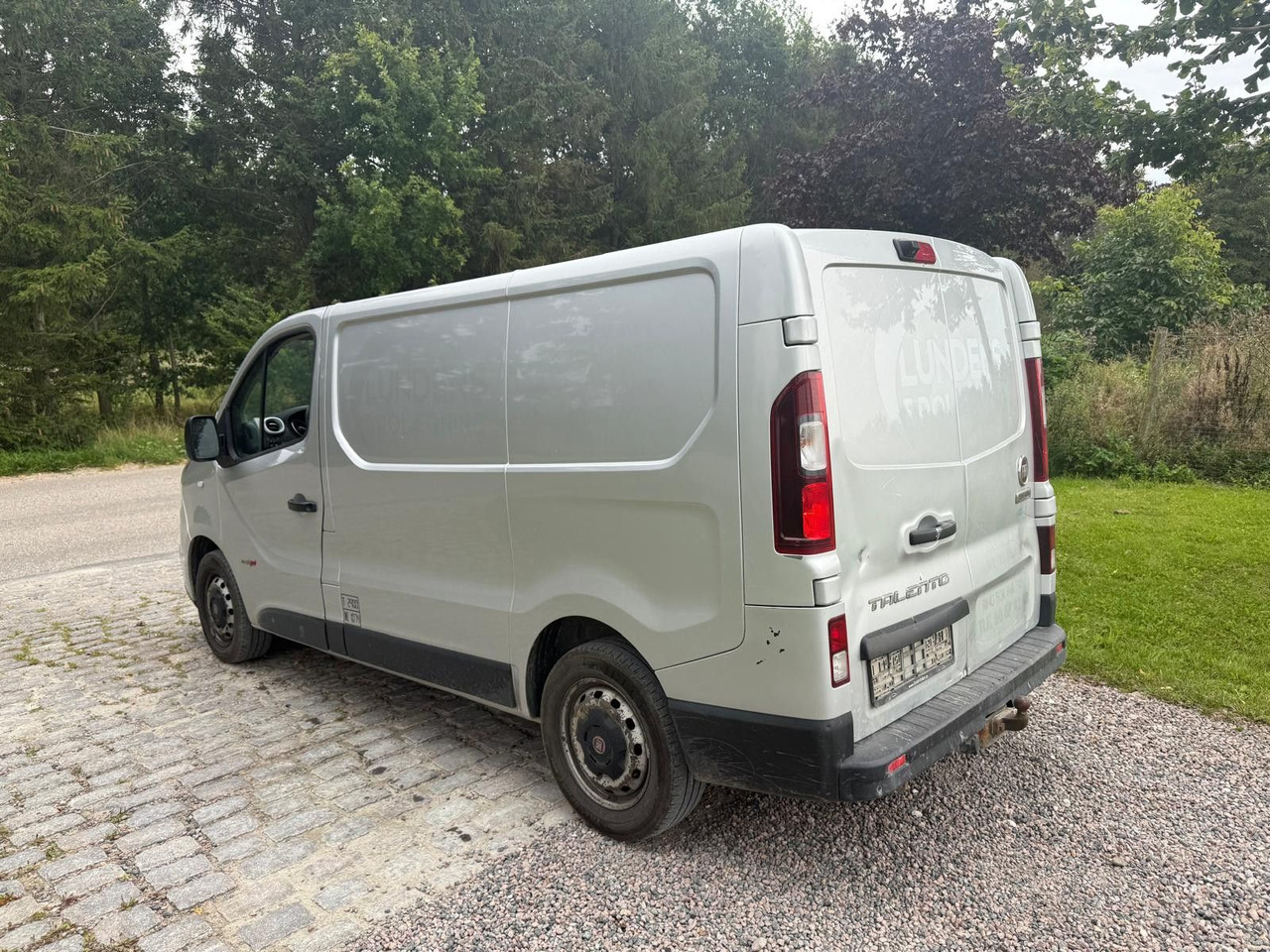 Fiat Talento Kasten L1H1 *A/C *Camera *Neu TUV - Kis furgon: 3 kép. Fiat Talento Kasten L1H1 *A/C *Camera *Neu TUV - Kis furgon: 3 kép.