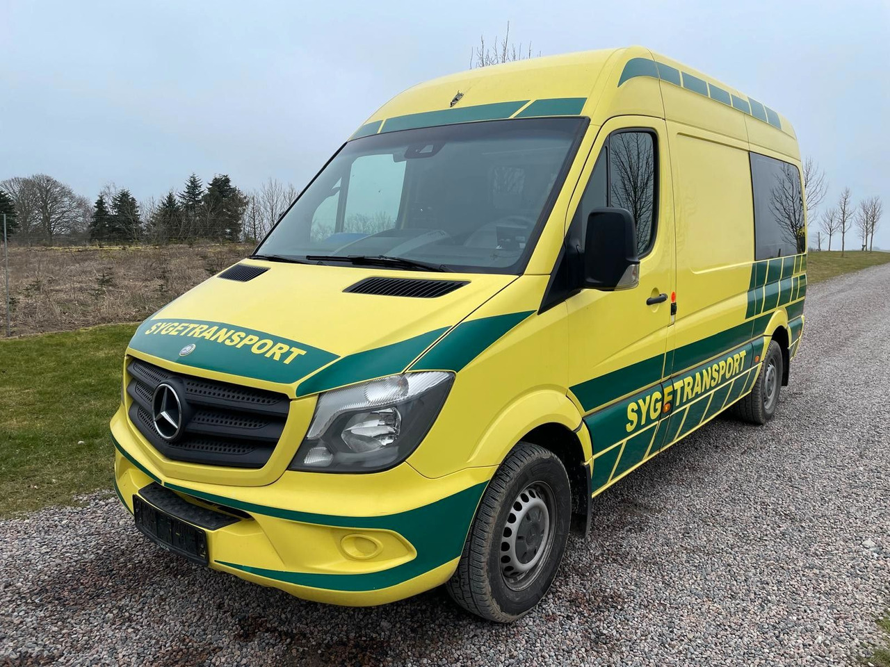 Mercedes-Benz Sprinter II Kasten 316 CDI Ambulance * - Mentőautó: 1 kép. Mercedes-Benz Sprinter II Kasten 316 CDI Ambulance * - Mentőautó: 1 kép.