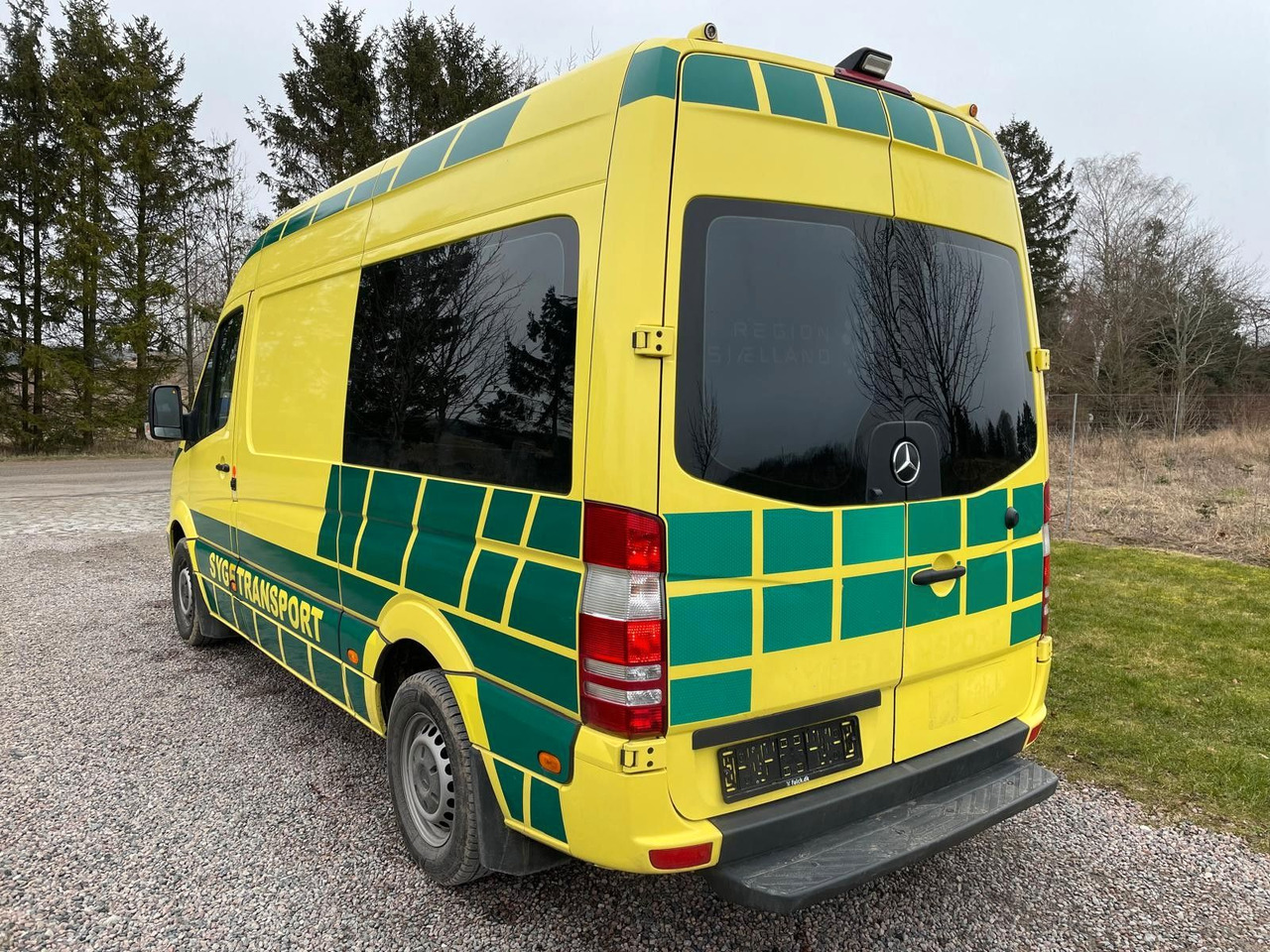 Mercedes-Benz Sprinter II Kasten 316 CDI Ambulance * - Mentőautó: 3 kép. Mercedes-Benz Sprinter II Kasten 316 CDI Ambulance * - Mentőautó: 3 kép.