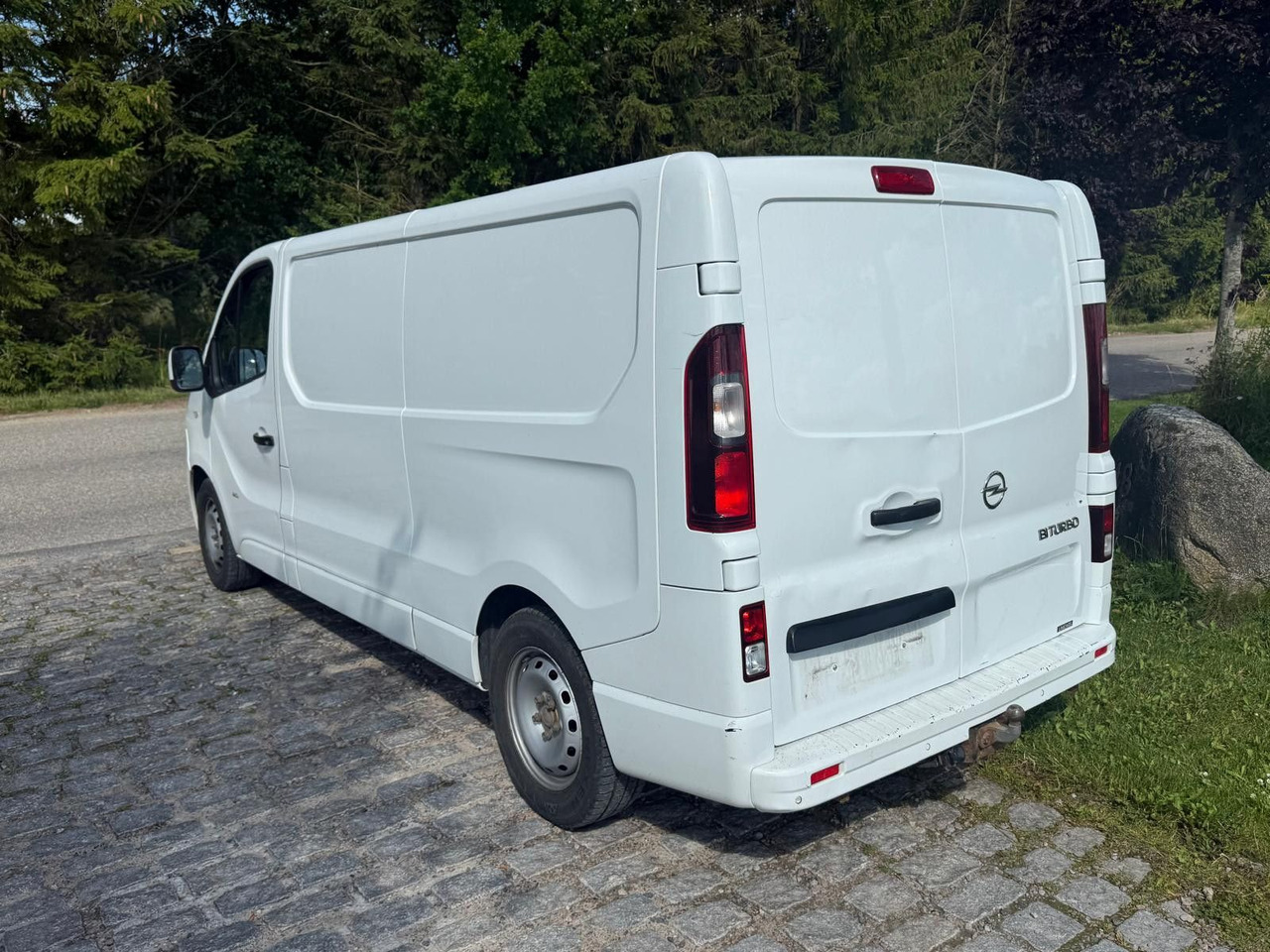 Opel Vivaro 1.6 cdti BiTurbo LANG *6000€ netto - Kis furgon: 3 kép. Opel Vivaro 1.6 cdti BiTurbo LANG *6000€ netto - Kis furgon: 3 kép.