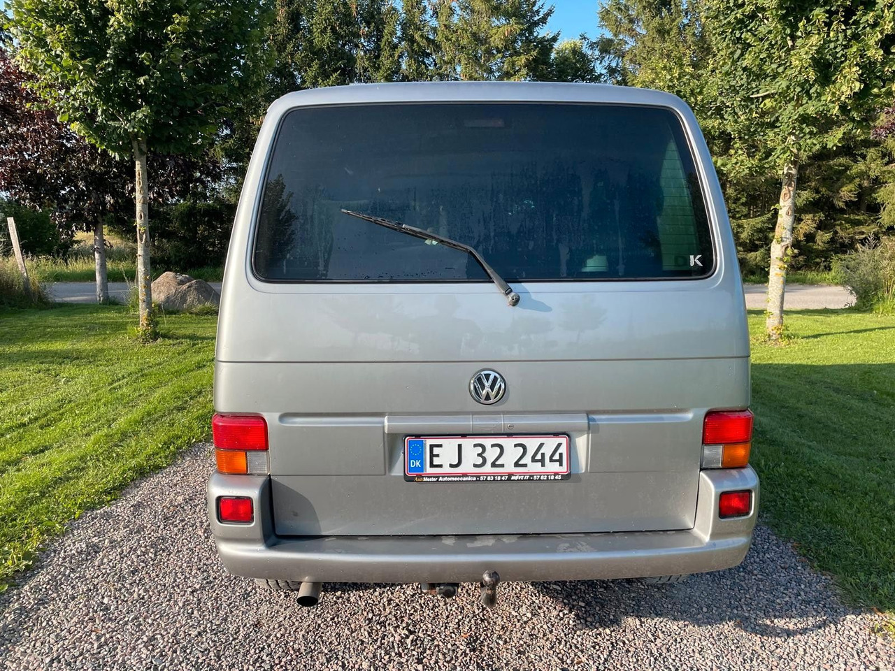 Volkswagen T4 Multivan Bus VR6 *12 000€ - Kisbusz: 4 kép. Volkswagen T4 Multivan Bus VR6 *12 000€ - Kisbusz: 4 kép.