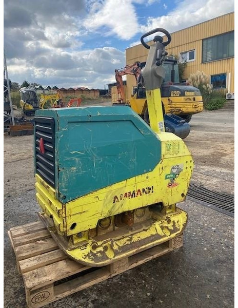 Ammann APH 110-95 - Lapvibrátor: 2 kép. Ammann APH 110-95 - Lapvibrátor: 2 kép.