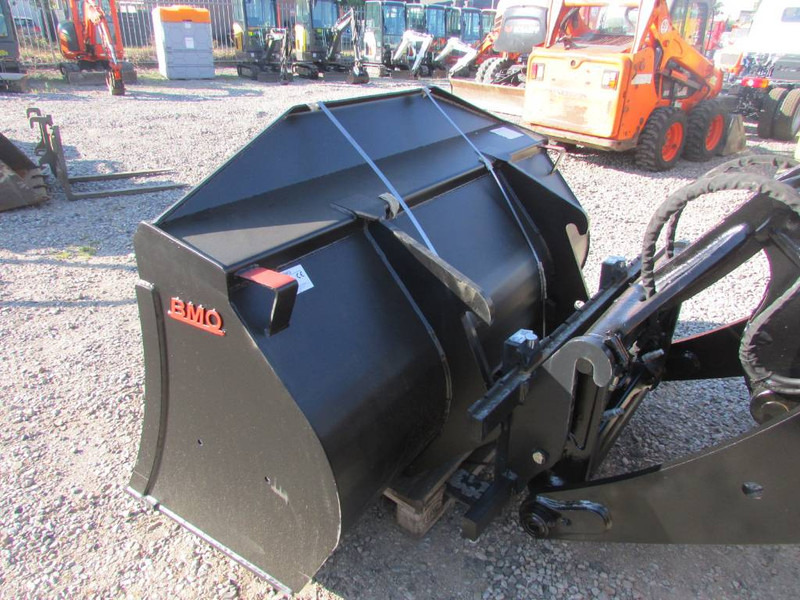 JCB 409 Radlader 47.500 EUR - Gumikerekes homlokrakodó: 5 kép. JCB 409 Radlader 47.500 EUR - Gumikerekes homlokrakodó: 5 kép.