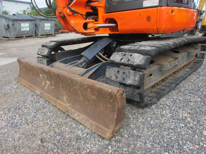 Komatsu PC 80 MR-3 /31.000 EUR - Minikotró: 2 kép. Komatsu PC 80 MR-3 /31.000 EUR - Minikotró: 2 kép.