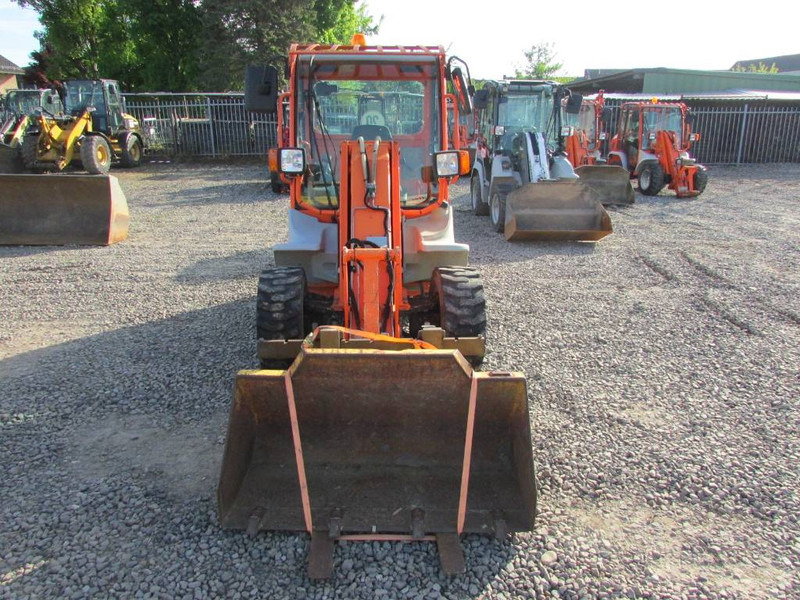 Kramer 5035 Radlader 20.000 EUR - Gumikerekes homlokrakodó: 3 kép. Kramer 5035 Radlader 20.000 EUR - Gumikerekes homlokrakodó: 3 kép.