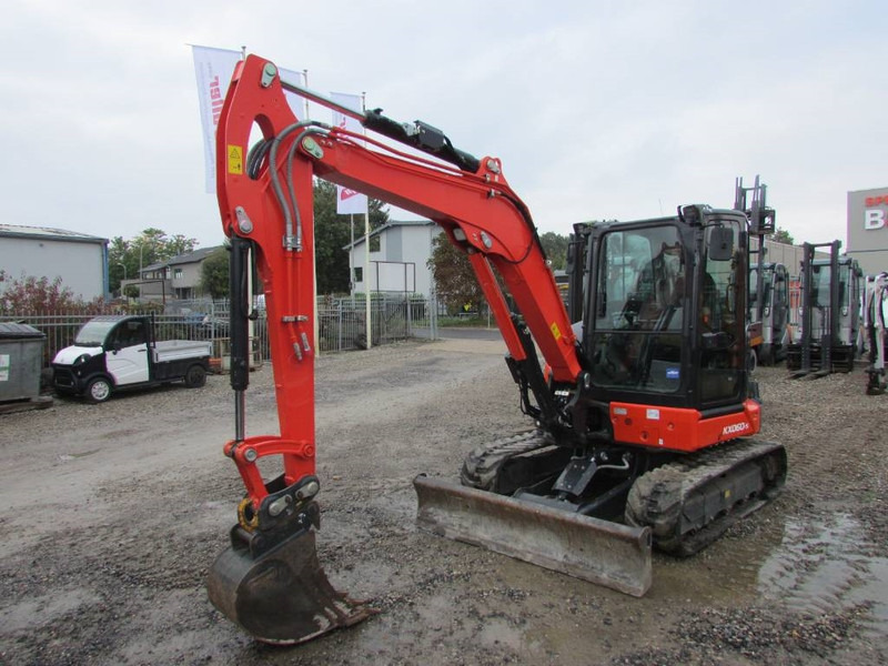 Kubota KX 060-5 Minibagger 48.000 EUR - Minikotró: 3 kép. Kubota KX 060-5 Minibagger 48.000 EUR - Minikotró: 3 kép.