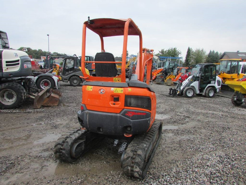 Kubota U 27-4 Canopy Minibagger 17.500 EUR - Minikotró: 5 kép. Kubota U 27-4 Canopy Minibagger 17.500 EUR - Minikotró: 5 kép.