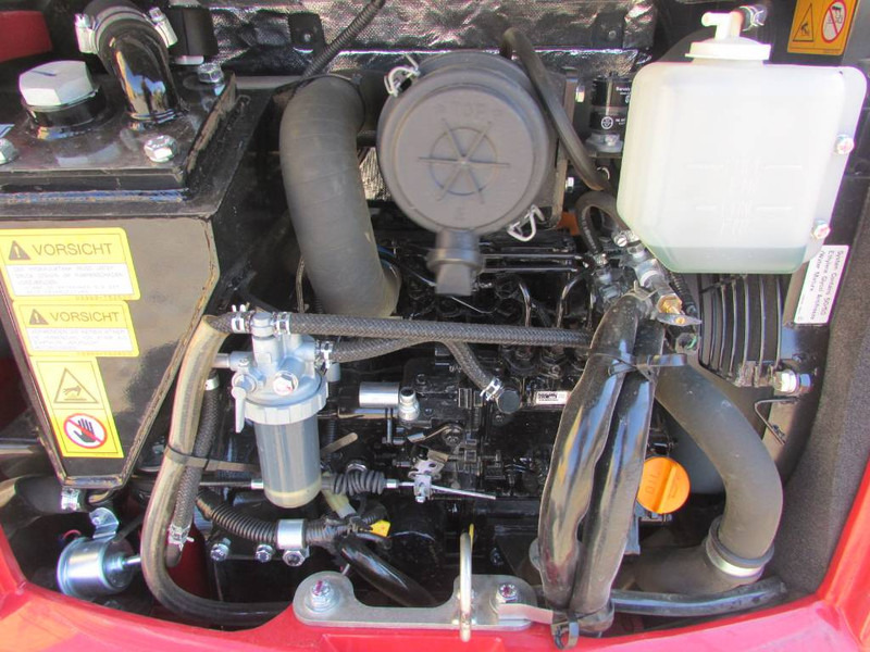 Takeuchi TB 216 V0 Minibagger 23.500 EUR - Minikotró: 5 kép. Takeuchi TB 216 V0 Minibagger 23.500 EUR - Minikotró: 5 kép.