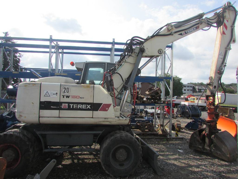 Terex TW 160 SR Mobilbagger - Gumikerekes kotró: 1 kép. Terex TW 160 SR Mobilbagger - Gumikerekes kotró: 1 kép.