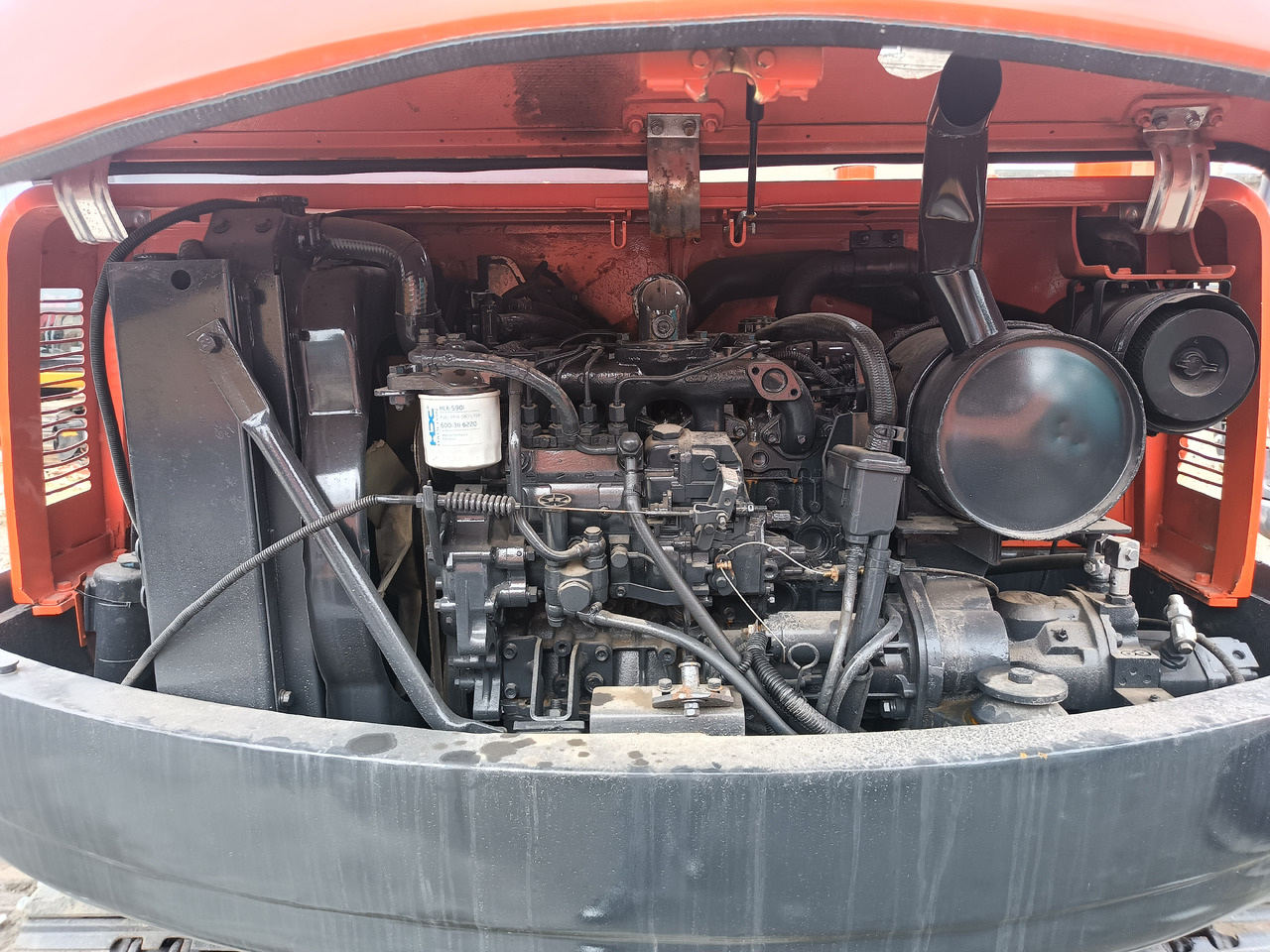 DOOSAN DH60-7 - Minikotró: 5 kép. DOOSAN DH60-7 - Minikotró: 5 kép.