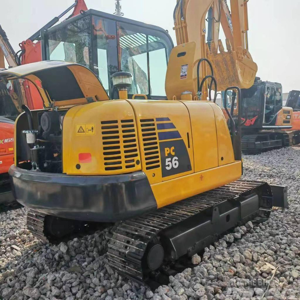 Komatsu PC 56 - Lánctalpas kotró: 3 kép. Komatsu PC 56 - Lánctalpas kotró: 3 kép.