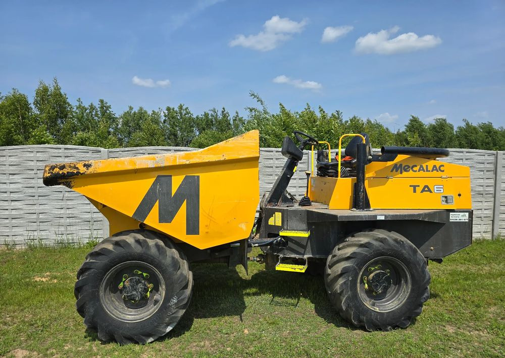 Mecalac - Dömper: 2 kép. Mecalac - Dömper: 2 kép.