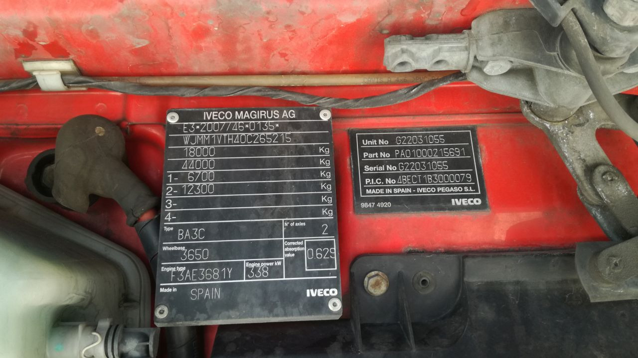 IVECO AS440T/FP-LT - Nyergesvontató: 5 kép. IVECO AS440T/FP-LT - Nyergesvontató: 5 kép.