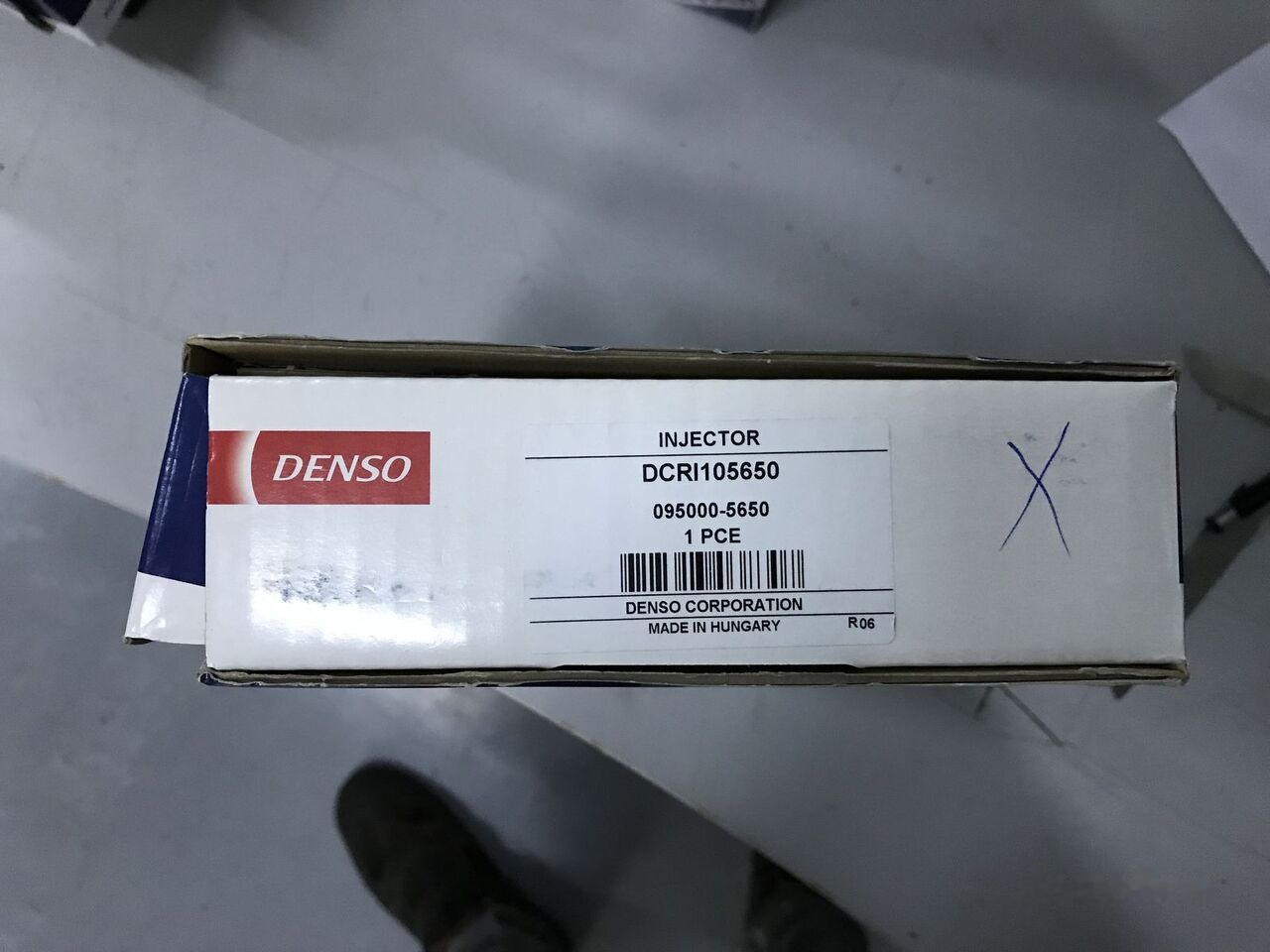 Bosch 095000-5650 for Nissan NAVARA automobile - Befecskendező szelep - Autó: 3 kép. Bosch 095000-5650 for Nissan NAVARA automobile - Befecskendező szelep - Autó: 3 kép.