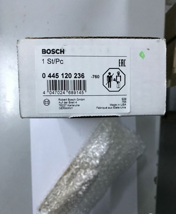 Bosch 2018 84346812   Cummins KOMATSU-KZZ-CUMMINS - Befecskendező szelep - Kotrórakodó: 1 kép. Bosch 2018 84346812   Cummins KOMATSU-KZZ-CUMMINS - Befecskendező szelep - Kotrórakodó: 1 kép.