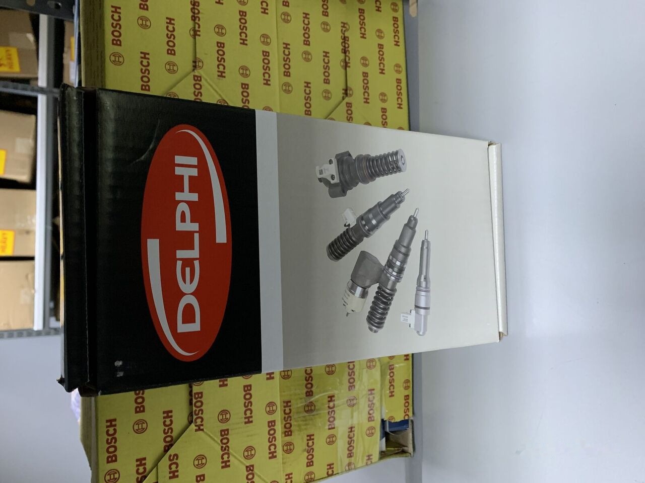 Delphi BEBJ1D03001 DAF Daf series truck - Befecskendező szelep - Teherautó: 2 kép. Delphi BEBJ1D03001 DAF Daf series truck - Befecskendező szelep - Teherautó: 2 kép.