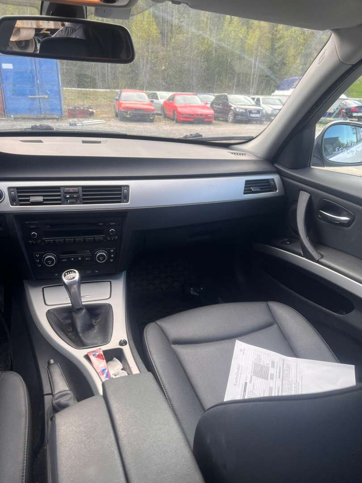 Szedán 2009 BMW 316i Facelift (se mangellapp) - rep.-objekt: 12 kép.