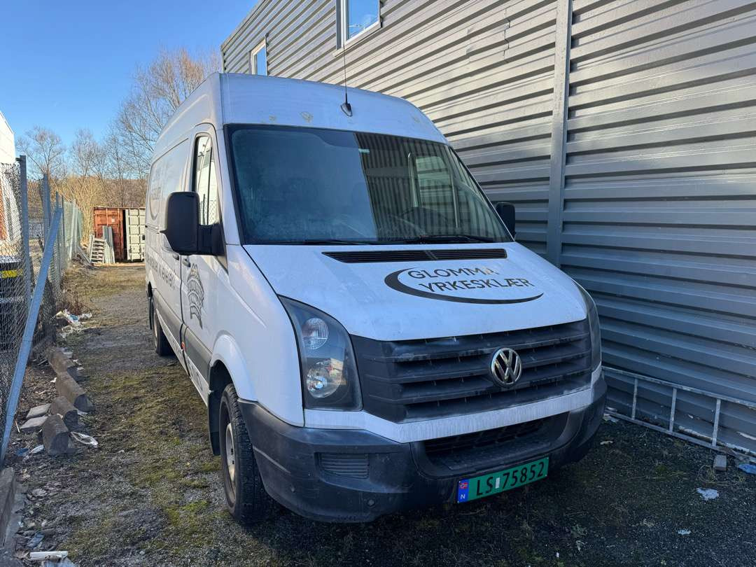 2011 Volkswagen Crafter 2.0 TDI / Ny motor - Furgon: 1 kép. 2011 Volkswagen Crafter 2.0 TDI / Ny motor - Furgon: 1 kép.