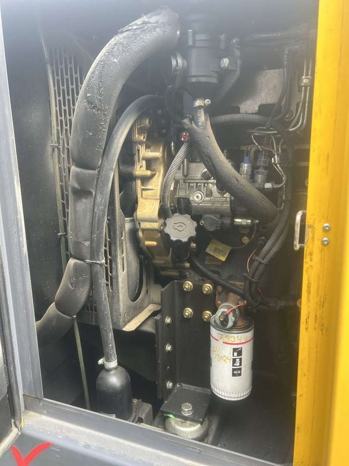 2018 Atlas Copco QAS 60 - Áramfejlesztő: 3 kép. 2018 Atlas Copco QAS 60 - Áramfejlesztő: 3 kép.