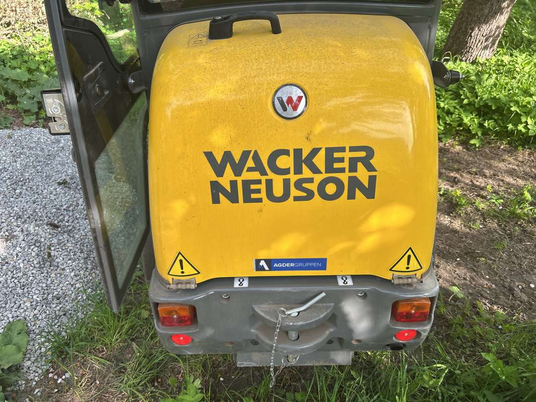 2023 Hjullaster Wacker Neuson WL 25 (lavt timeantall 168 ) - Gumikerekes homlokrakodó: 5 kép. 2023 Hjullaster Wacker Neuson WL 25 (lavt timeantall 168 ) - Gumikerekes homlokrakodó: 5 kép.