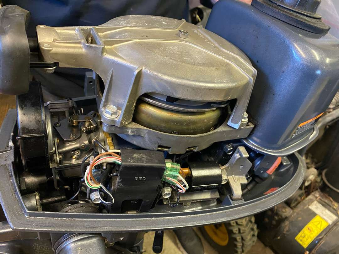 Yamaha 4 påhengsmotor KLAR TIL BRUK - Szerszám/ Felszerelés: 4 kép. Yamaha 4 påhengsmotor KLAR TIL BRUK - Szerszám/ Felszerelés: 4 kép.