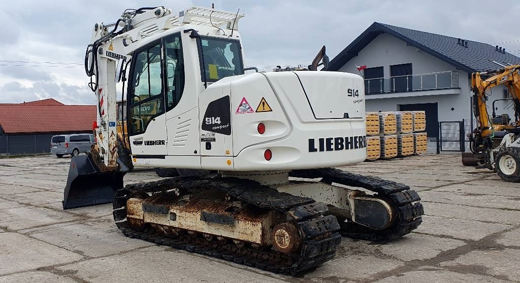 Liebherr R 914 compact - Lánctalpas kotró: 2 kép. Liebherr R 914 compact - Lánctalpas kotró: 2 kép.