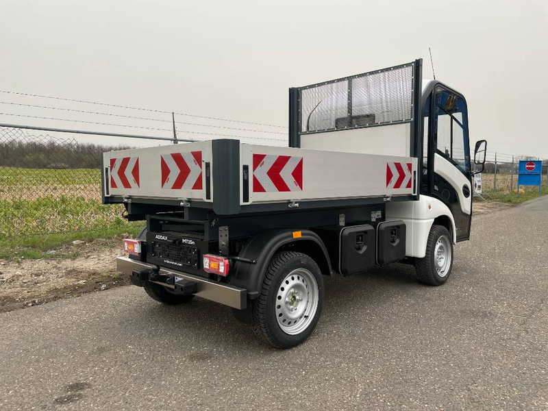 Addax MT15N Kipper - Elektromos kishaszonjármű, Billenőplatós teherautó: 5 kép. Addax MT15N Kipper - Elektromos kishaszonjármű, Billenőplatós teherautó: 5 kép.