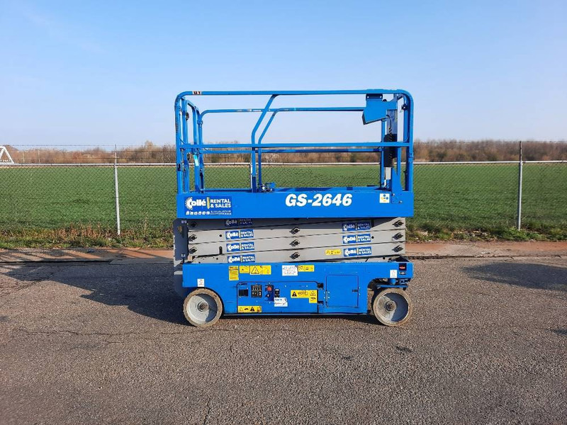 Genie GS-2646 | 2013 - Ollós emelő: 1 kép. Genie GS-2646 | 2013 - Ollós emelő: 1 kép.