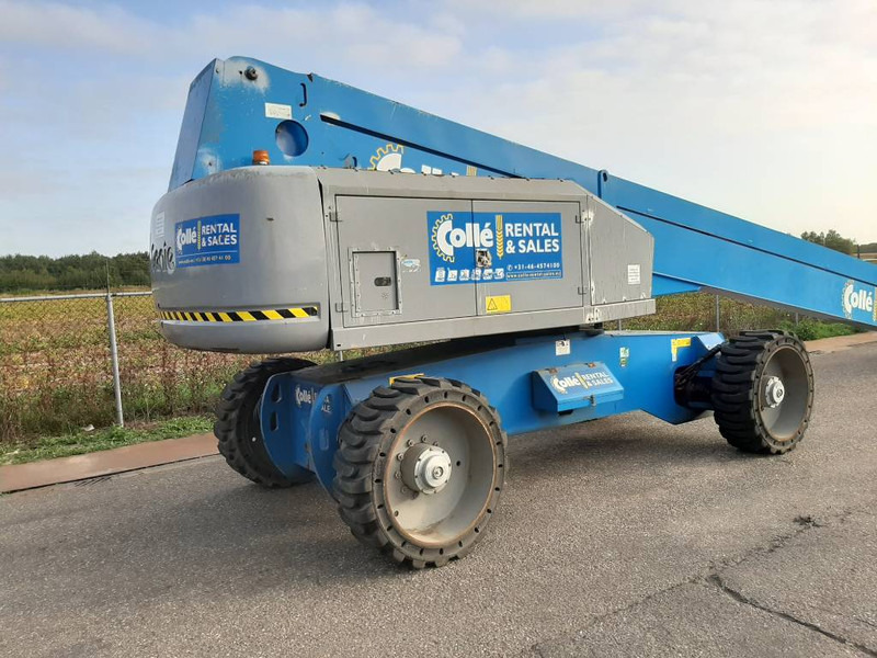 Teleszkópos emelő Genie S 100 HD: 7 kép.