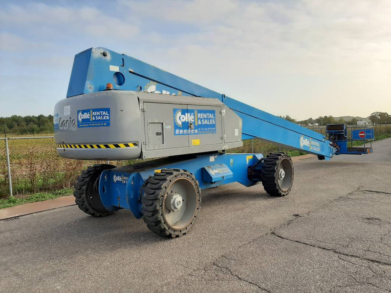 Teleszkópos emelő Genie S 100 HD: 6 kép.