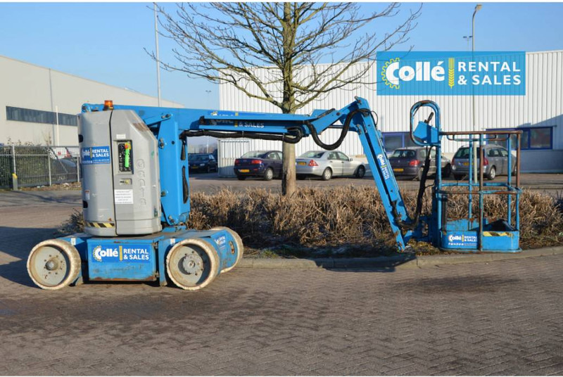 Genie Z-30/20N | 2004 - Személyemelő: 4 kép. Genie Z-30/20N | 2004 - Személyemelő: 4 kép.