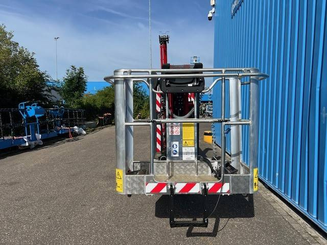 Hinowa 1775 Lightlift 17.75 Performance IIIS | 2024 - Gumilánctalpas személyemelő: 4 kép. Hinowa 1775 Lightlift 17.75 Performance IIIS | 2024 - Gumilánctalpas személyemelő: 4 kép.