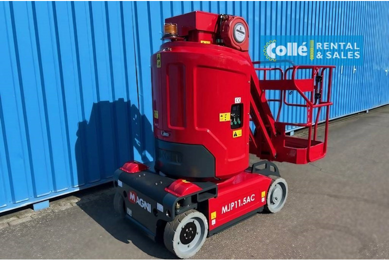 MAGNI MJP 11.5 | 2024 - Személyemelő: 2 kép. MAGNI MJP 11.5 | 2024 - Személyemelő: 2 kép.