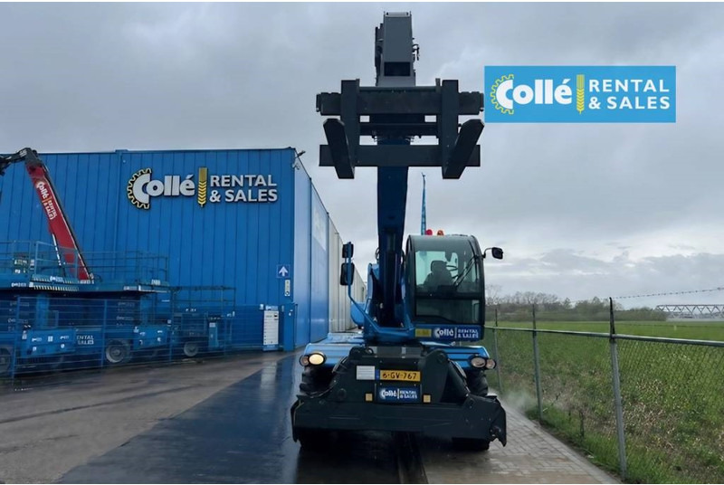 Teleszkópos rakodó MAGNI RTH 6.30 SH | 2017: 8 kép.