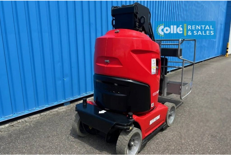 Manitou 100 VJR | 2014 - Személyemelő: 4 kép. Manitou 100 VJR | 2014 - Személyemelő: 4 kép.
