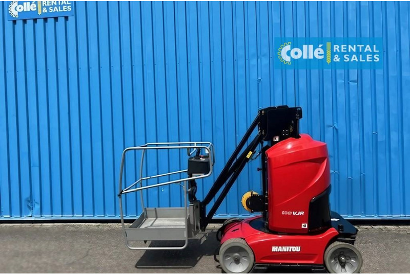 Manitou 100 VJR | 2014 - Személyemelő: 3 kép. Manitou 100 VJR | 2014 - Személyemelő: 3 kép.