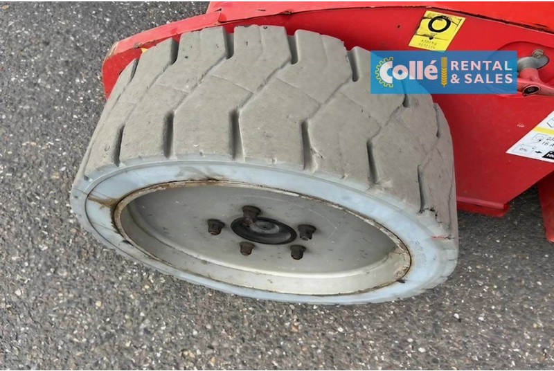 Személyemelő Manitou 170 AETJ-L | 2014: 14 kép.