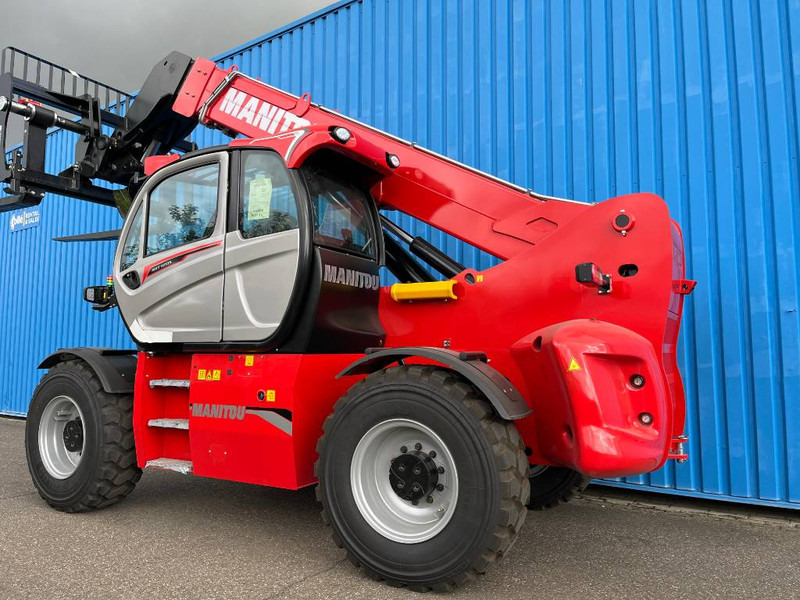 Manitou MHT 10135 | 2023 - Teleszkópos rakodó: 2 kép. Manitou MHT 10135 | 2023 - Teleszkópos rakodó: 2 kép.