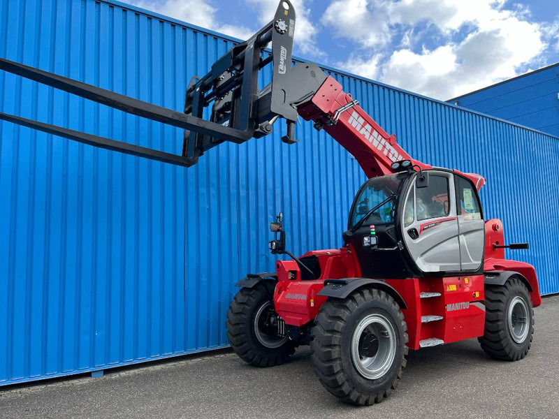 Manitou MHT 10160 | 2023 - Teleszkópos rakodó: 3 kép. Manitou MHT 10160 | 2023 - Teleszkópos rakodó: 3 kép.