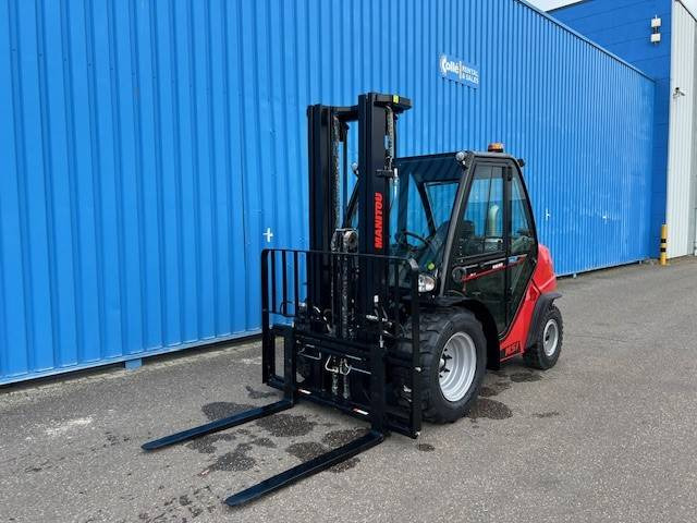 Manitou MSI 30 | 2023 - Terepjáró képességű targoncá: 2 kép. Manitou MSI 30 | 2023 - Terepjáró képességű targoncá: 2 kép.