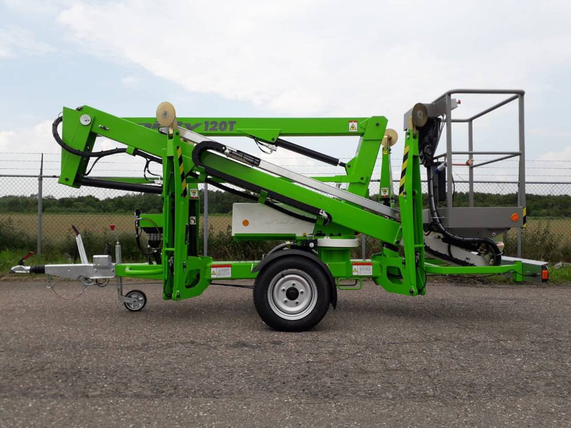 Niftylift 120 T E - Emelőkosaras utánfutó: 1 kép. Niftylift 120 T E - Emelőkosaras utánfutó: 1 kép.