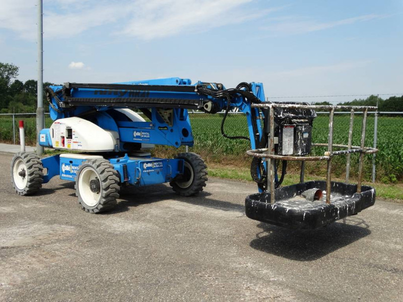 Niftylift HR 21 DE | 2011 - Személyemelő: 2 kép. Niftylift HR 21 DE | 2011 - Személyemelő: 2 kép.