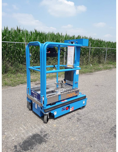 POWER Tower Nano SP | 2019 - Oszlopos személyemelő: 3 kép. POWER Tower Nano SP | 2019 - Oszlopos személyemelő: 3 kép.
